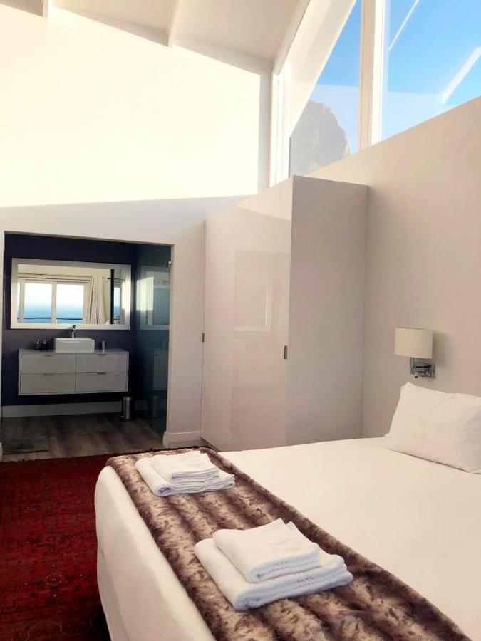 Bright Camps Bay Loft With Stunning Views And Shared Pool Cidade Do Cabo Exterior foto